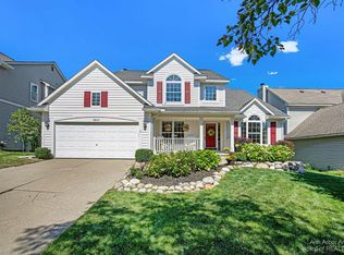 4834 Hillway Ct, Ann Arbor, MI 48105