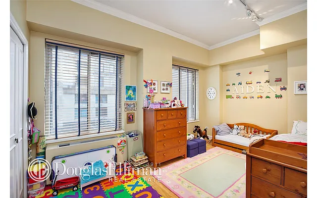 Sold by Douglas Elliman | media 3