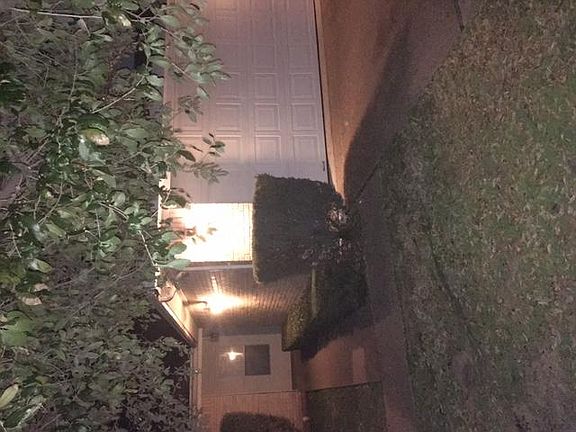 4th image of 526 Shady Park Trl