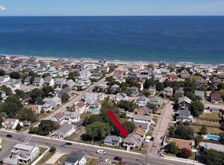 566 Nantasket Ave, Hull, MA 02045