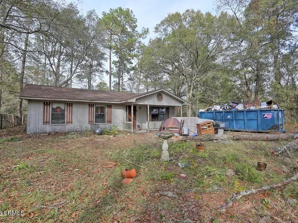 36 Parker Dr, Beaufort, SC 29906