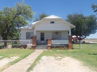 711 Edward St, Rowena, TX 76875