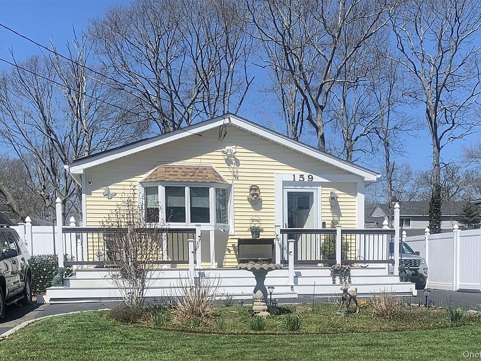 1st image of 159 Parkwood Drive