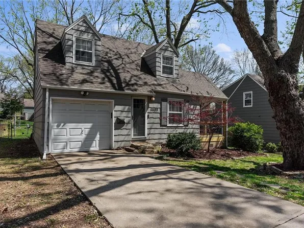 8809 Sioux Trl, Kansas City, MO 64131