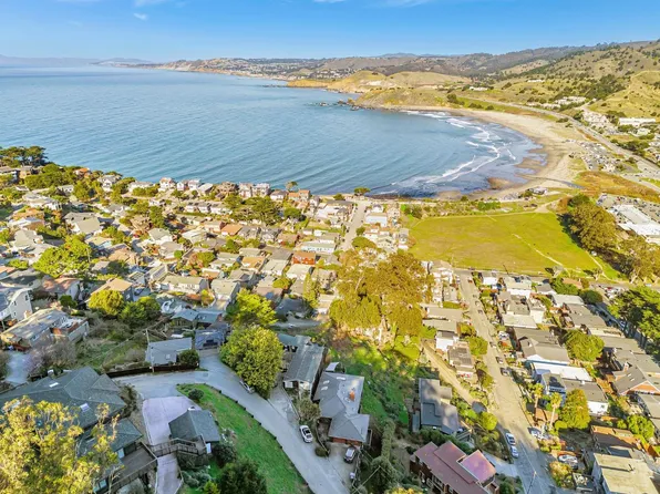 308 Olympian Way, Pacifica, CA 94044
