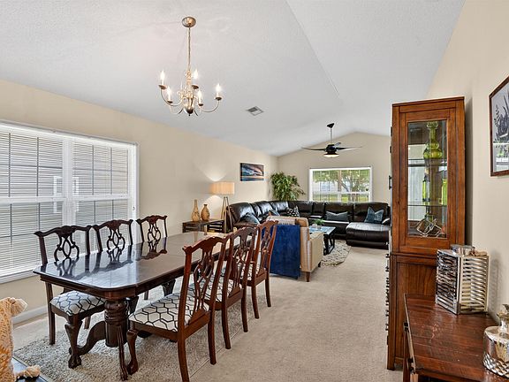 5th image of 398 Fox Squirrel Cir