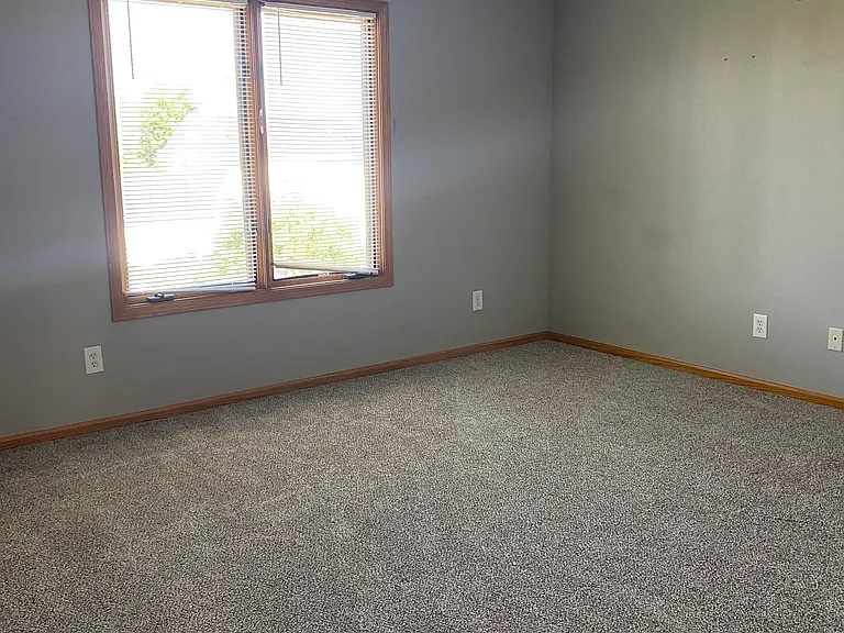 4208 SW Elm Ct — Photo 17