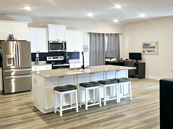 4th image of 4886 Loblolly Way