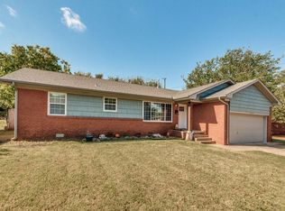 10509 Ridgeview Dr, Oklahoma City, OK 73120