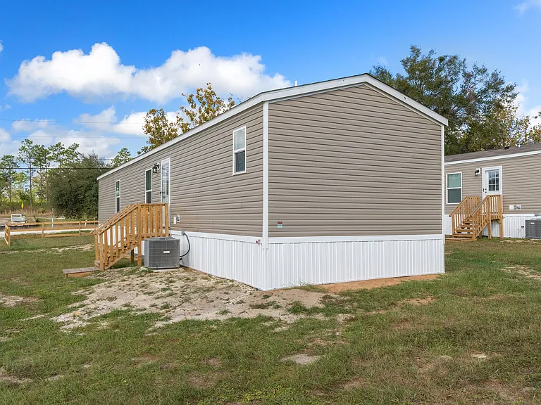 6310 Strawberry Dr — Photo 26
