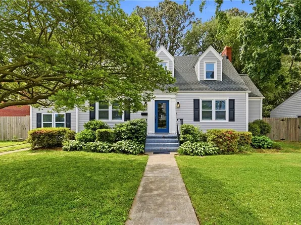 1049 N Lexan Cres, Norfolk, VA 23508