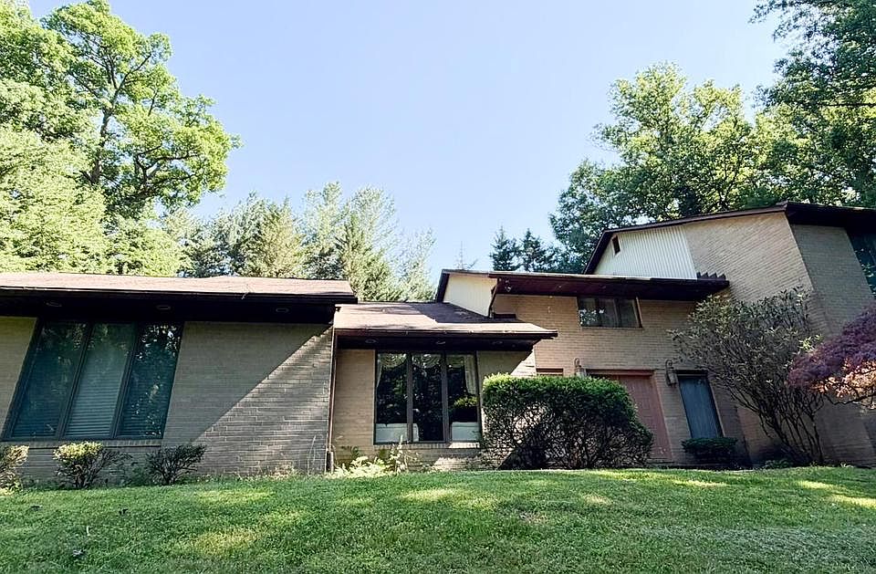 1st image of 10 Valley Gate Way