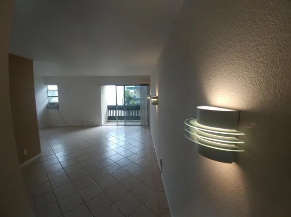 4060 Huerfano Ave, San Diego, CA 92117