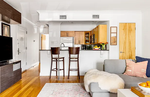 Rented by Compass | media 3