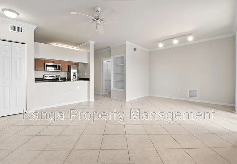 6556 Emerald Dunes Dr #302 — Photo 5