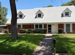 401 Glenhaven Dr, Azle, TX 76020