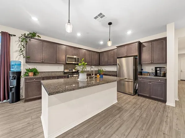 30929 Windy Ridge Way, Menifee, CA 92584