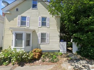 18 Vernon St, Saco, ME 04072