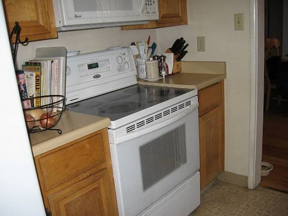 Kitchen / Oven