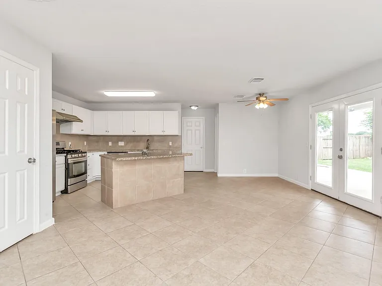 19762 Twin Canyon Ct — Photo 7