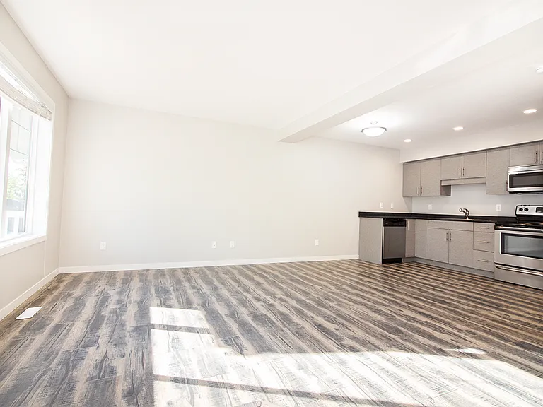 100 Southview Cres #1401 — Photo 6