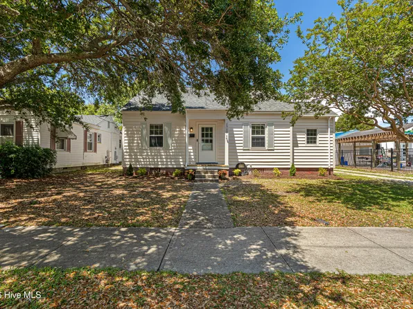 1710 Shepard Street, Morehead City, NC 28557