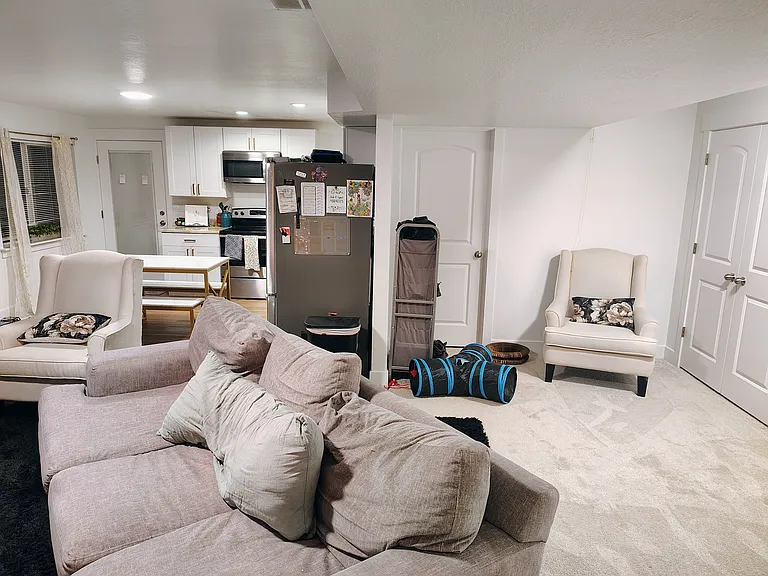 616 N Hiddleston Way — Photo 9