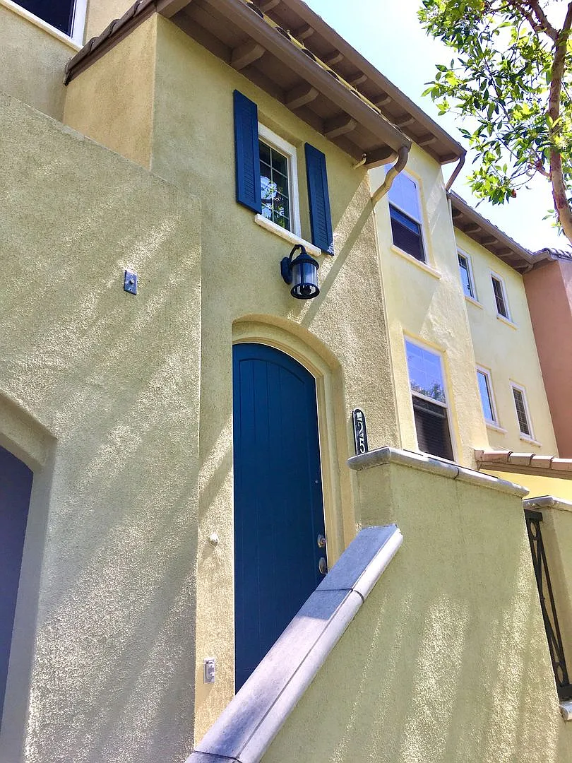 2bd 2.5ba 2car Mission Valley Condo — Photo 1