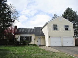 1088 Warren Point Rd, Toms River, NJ 08753