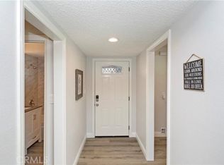 484 Glenhill Dr, Riverside, CA 92507