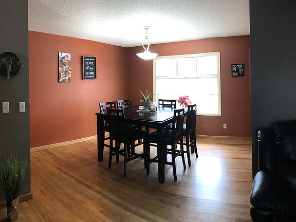 5th image of 220 Ty Williams Dr #1-2
