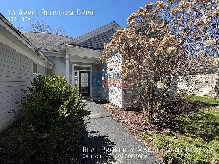14 Apple Blossom Dr — Photo 2
