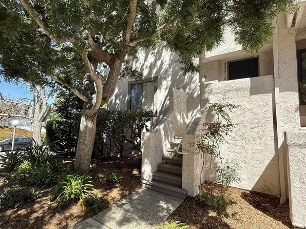 8490 Via Sonoma Unit 12, La Jolla, CA 92037