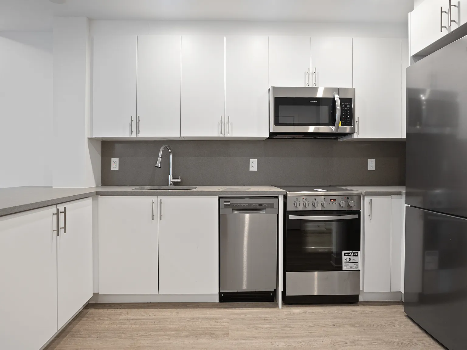 Loop Rentals — Photo 3