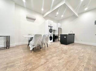 333 S 5th St #3A, Brooklyn, NY 11211