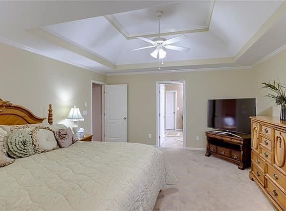 5th image of 5705 NW 81st St