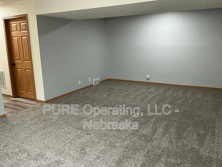 11657 Bauman Ave — Photo 35