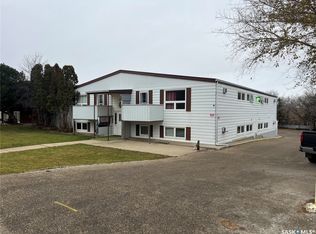 250 Home St W, Moose Jaw, SK S6H7H8