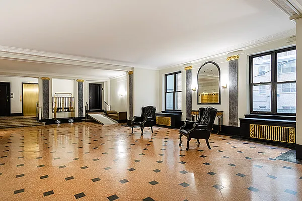 Rented by Rita S Citrin, LREB | media 40