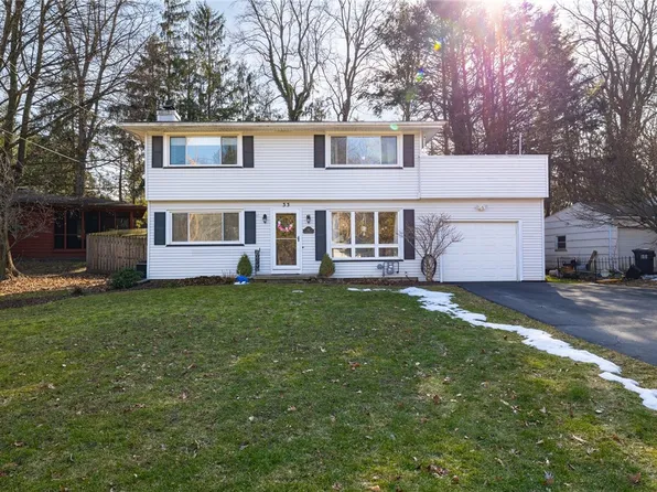 33 Landing Rd S, Rochester, NY 14610