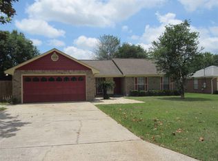 848 Valley Ridge Cir, Pensacola, FL 32514