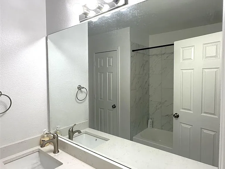 13609 Letti Ln — Photo 22