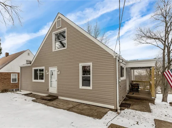 32 Forest Rd, Ambridge, PA 15003