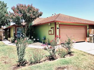 8 Highgate Ct, Sacramento, CA 95838