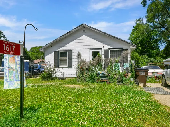 1617 E Road Three St, Edgerton, WI 53534