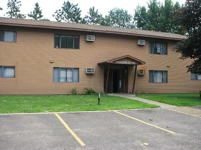718 E Maryland St — Photo 1
