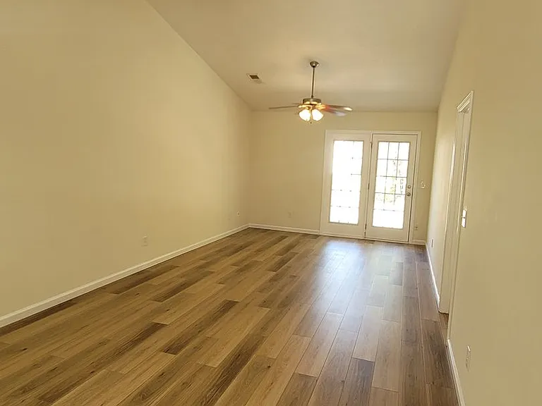 Northeast Arcadia Lakes — Photo 15