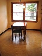 3rd image of 714 E School St