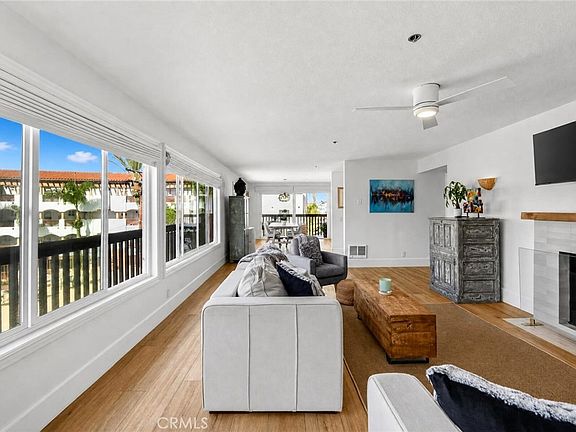 5th image of 409 Arenoso Ln APT 2