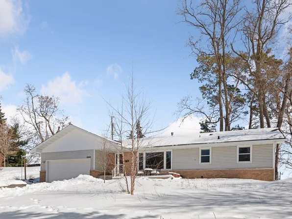 2320 Valders Ave N, Golden Valley, MN 55427